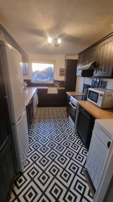 Spacious Self Contained Flat In Superb Location ليمنجتون المظهر الخارجي الصورة